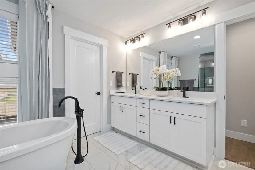 Property photo for 13001 75th Place S, Seattle photo 18