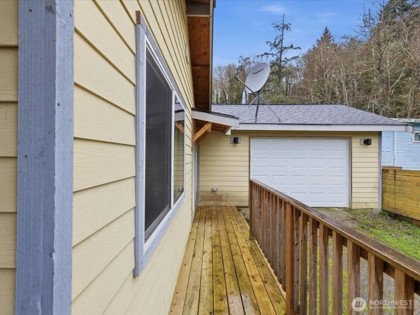 Property photo for 16602 - 16608 Delano Road, Lakebay photo 29