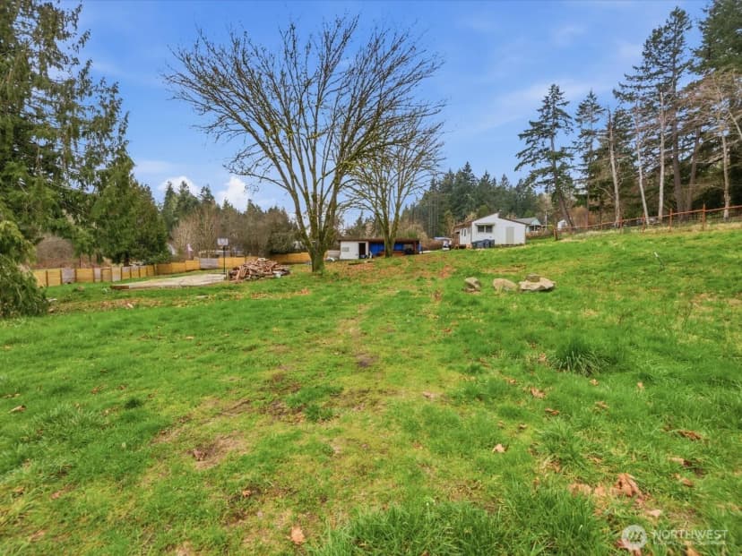 Property photo for 16602 - 16608 Delano Road, Lakebay photo 25