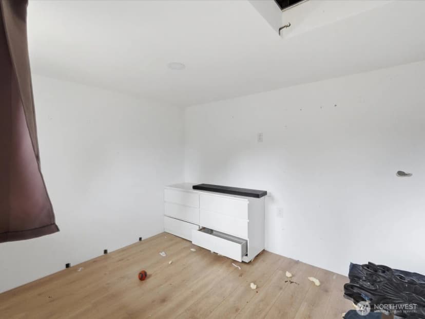 Property photo for 16602 - 16608 Delano Road, Lakebay photo 8