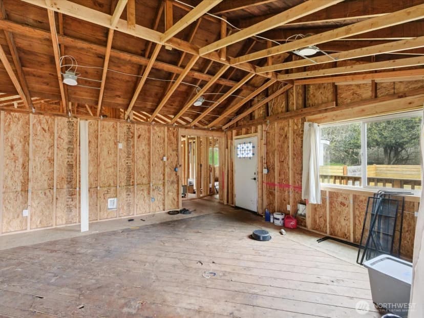 Property photo for 16602 - 16608 Delano Road, Lakebay photo 19