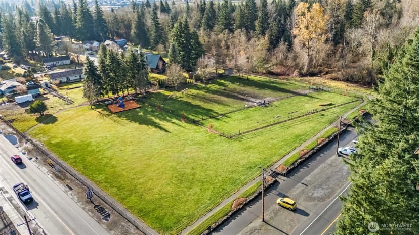 Property photo for 1624 Lockridge Loop E, Enumclaw photo 39