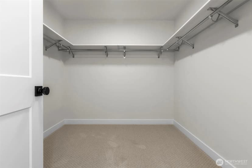 Property photo for 1624 Lockridge Loop E, Enumclaw photo 31