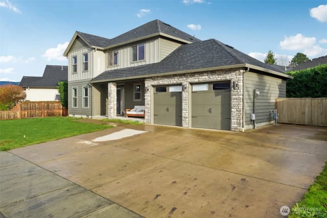 Property photo for 228 Misty Lane, Woodland photo 2