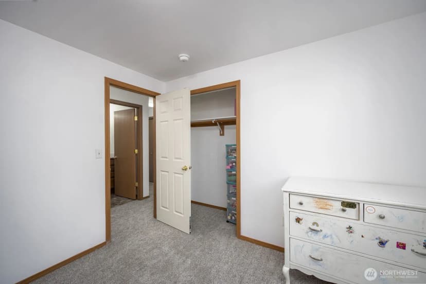 Property photo for 980 L Street Se, Ephrata photo 32