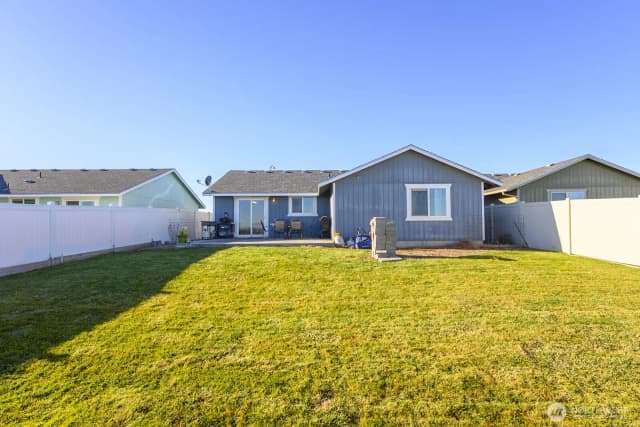 Property photo for 980 L Street Se, Ephrata photo 5