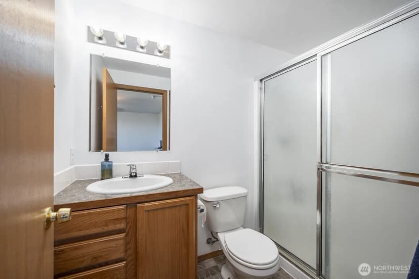 Property photo for 980 L Street Se, Ephrata photo 30