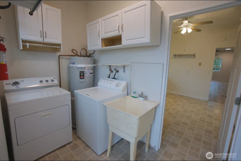 Property photo for 2313 Maple Street, Everett photo 17