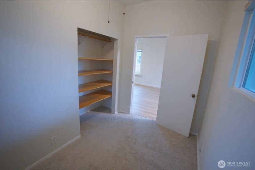 Property photo for 2313 Maple Street, Everett photo 6