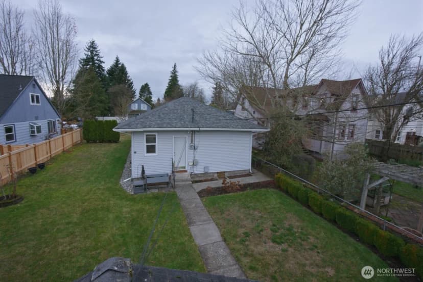 Property photo for 2313 Maple Street, Everett photo 24