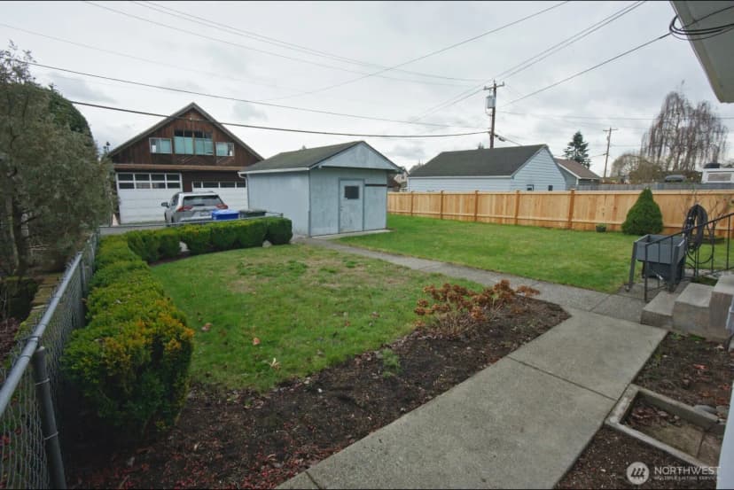 Property photo for 2313 Maple Street, Everett photo 21