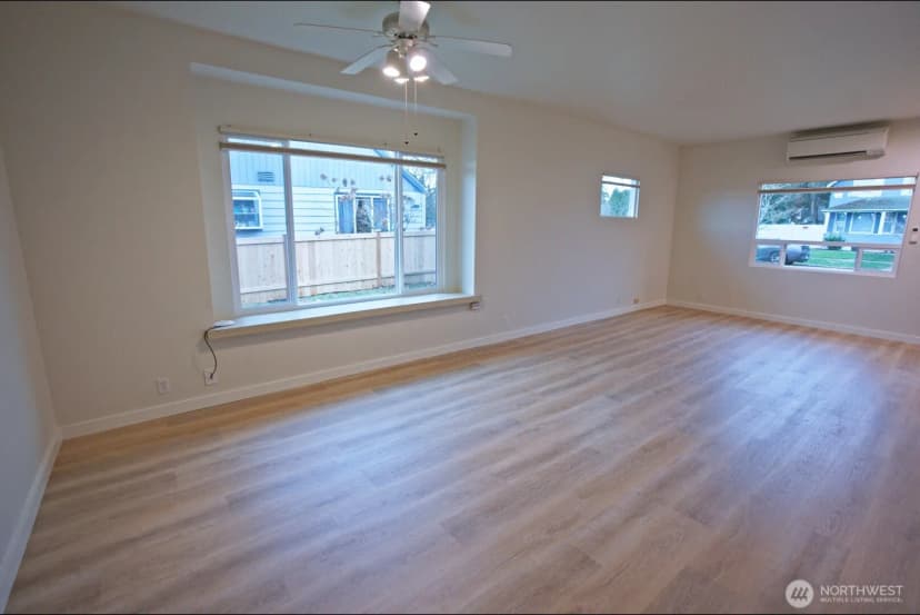Property photo for 2313 Maple Street, Everett photo 7
