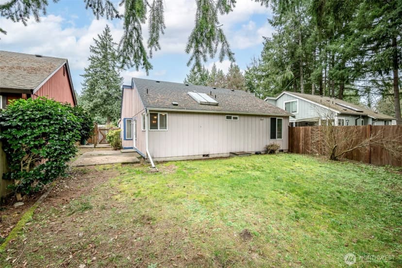Property photo for 647 Malibu Drive Se, Lacey photo 30