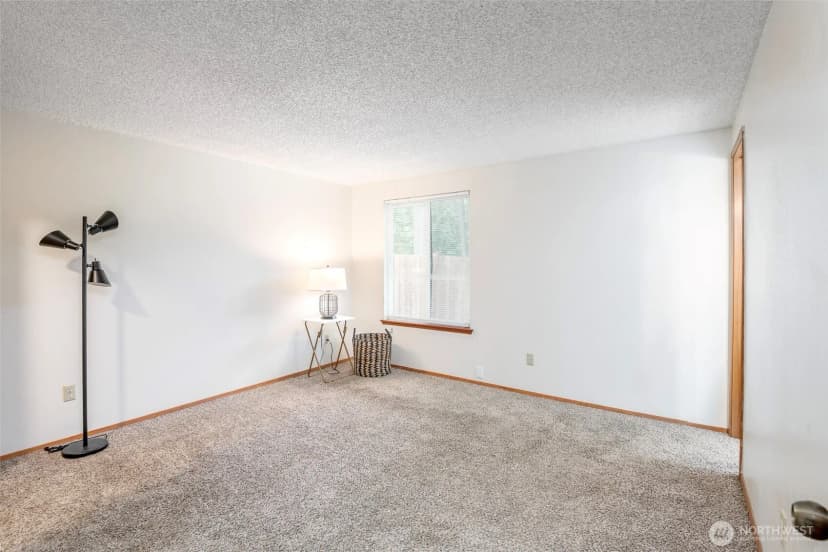 Property photo for 647 Malibu Drive Se, Lacey photo 23