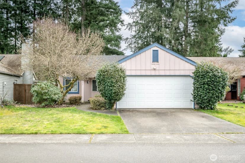 Property photo for 647 Malibu Drive Se, Lacey photo 4
