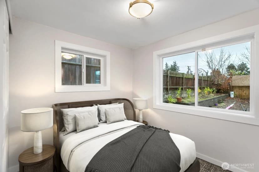Property photo for 3513 Ne 6th Place, Renton photo 21
