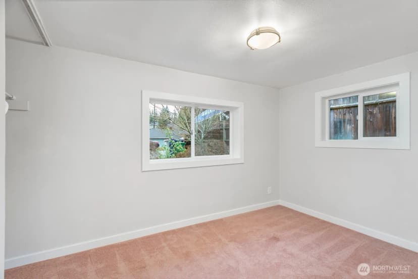 Property photo for 3513 Ne 6th Place, Renton photo 20
