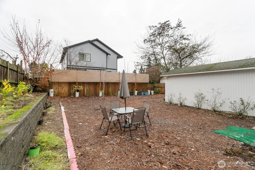 Property photo for 3513 Ne 6th Place, Renton photo 26