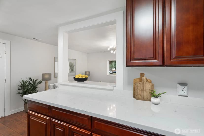 Property photo for 3513 Ne 6th Place, Renton photo 17