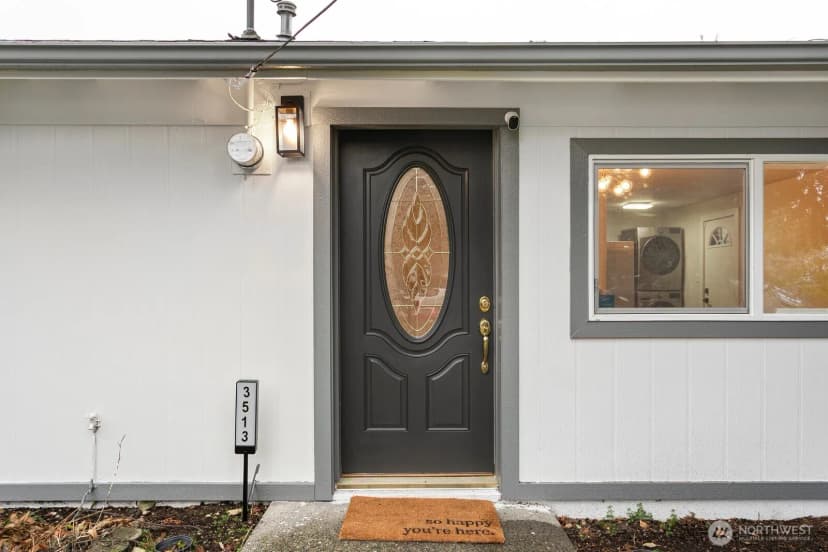 Property photo for 3513 Ne 6th Place, Renton photo 4