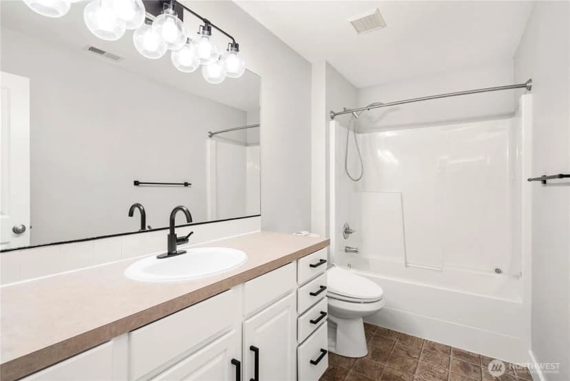 Property photo for 6519 Discovery Street E, Fife photo 30