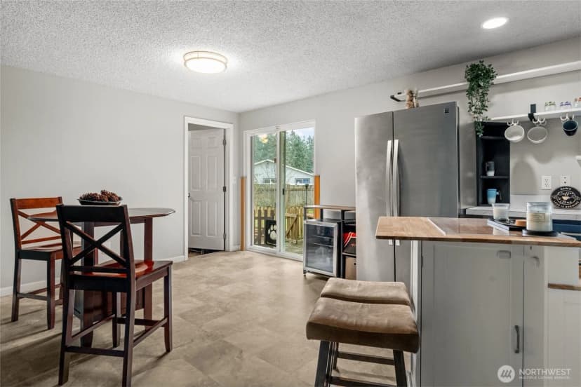 Property photo for 9312 Snowberry Circle W, University Place photo 10