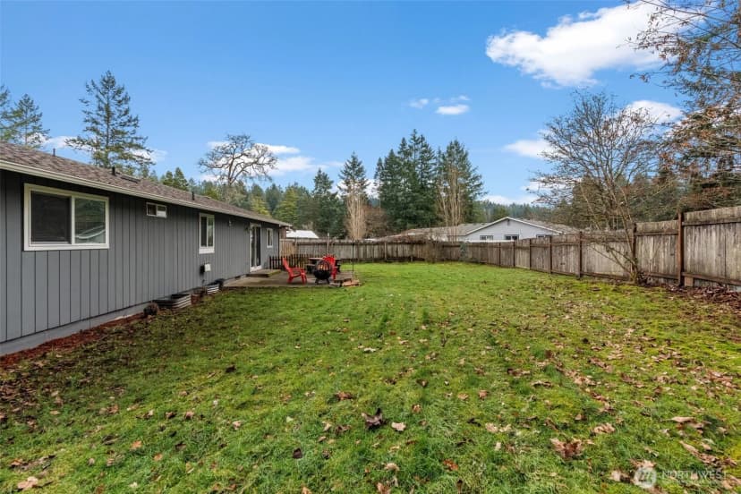 Property photo for 9312 Snowberry Circle W, University Place photo 22