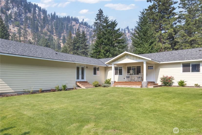Property photo for 4621 Navarre Coulee Road, Chelan photo 5