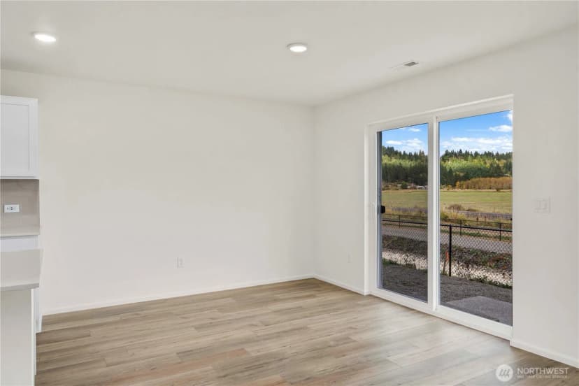 Property photo for 679 Salzer Creek Drive, Centralia photo 13