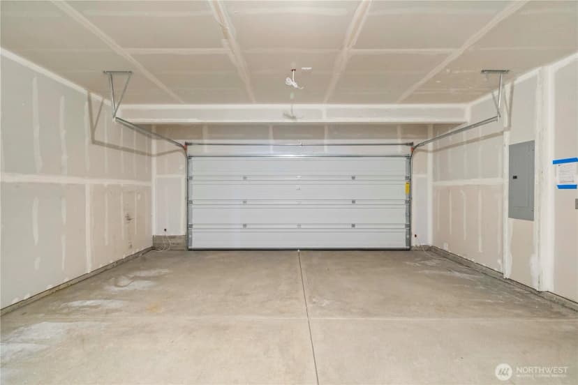 Property photo for 679 Salzer Creek Drive, Centralia photo 14