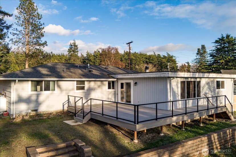 Property photo for 1321 Orchard Loop, Oak Harbor photo 30