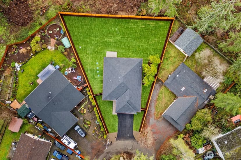 Property photo for 13902 Lakeview Way Nw, Gig Harbor photo 37
