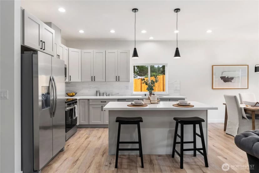Property photo for 13902 Lakeview Way Nw, Gig Harbor photo 16