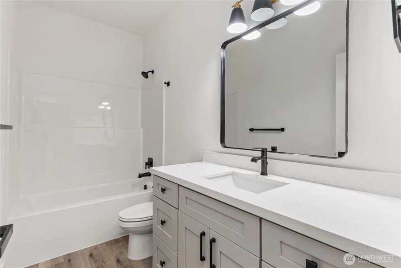 Property photo for 13902 Lakeview Way Nw, Gig Harbor photo 30