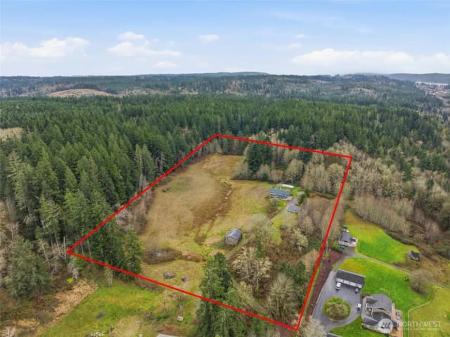 Property photo for 22628 Holgar Court Ne, Poulsbo