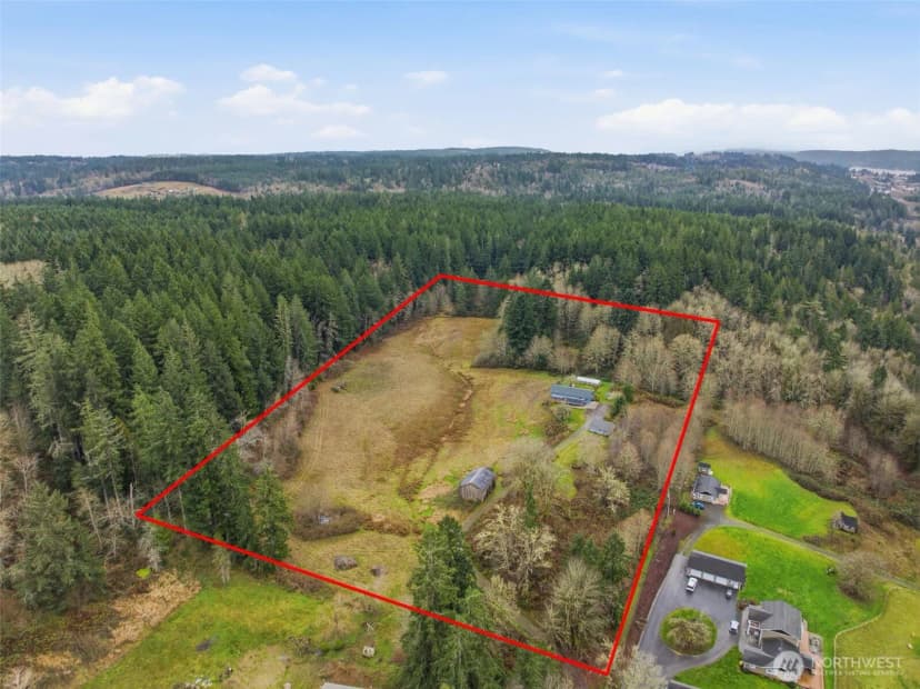 Property photo for 22628 Holgar Court Ne, Poulsbo