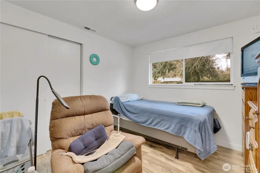 Property photo for 36310 28th Avenue S, Federal Way photo 17