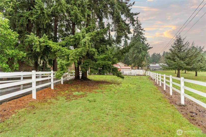 Property photo for 1005 62nd Avenue Ne, Tacoma photo 36