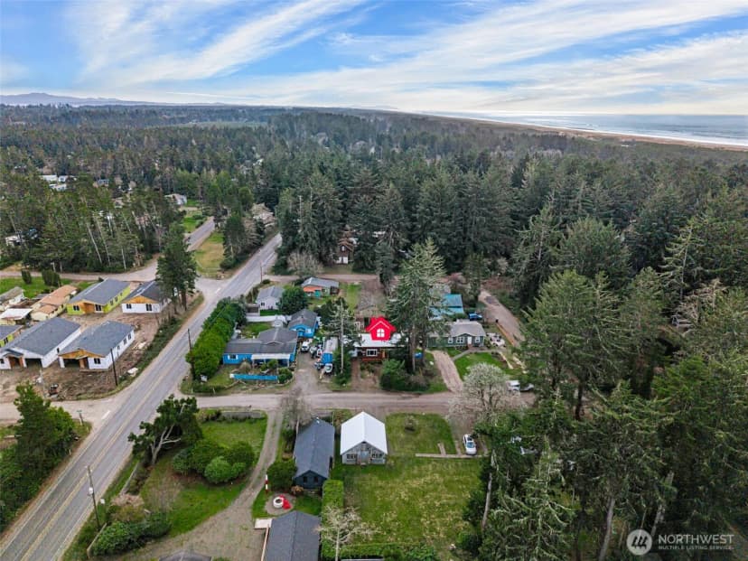 Property photo for 1408 250th Place, Ocean Park photo 22