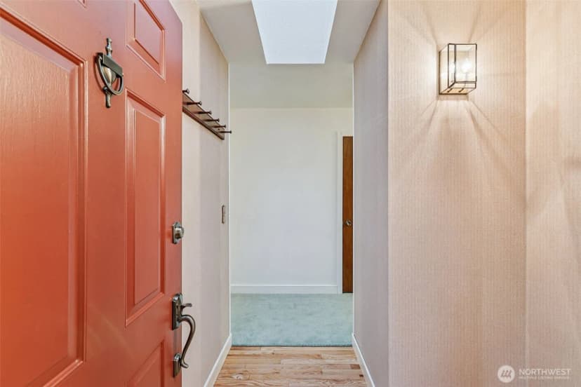 Property photo for 12465 Wedgewood Drive, Burlington photo 6