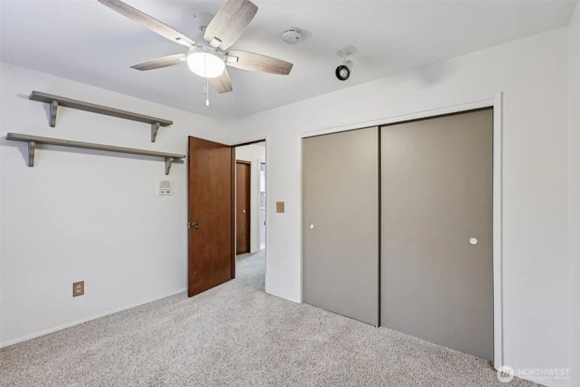 Property photo for 12465 Wedgewood Drive, Burlington photo 34