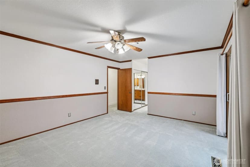 Property photo for 12465 Wedgewood Drive, Burlington photo 28