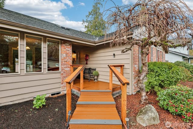 Property photo for 12465 Wedgewood Drive, Burlington photo 5