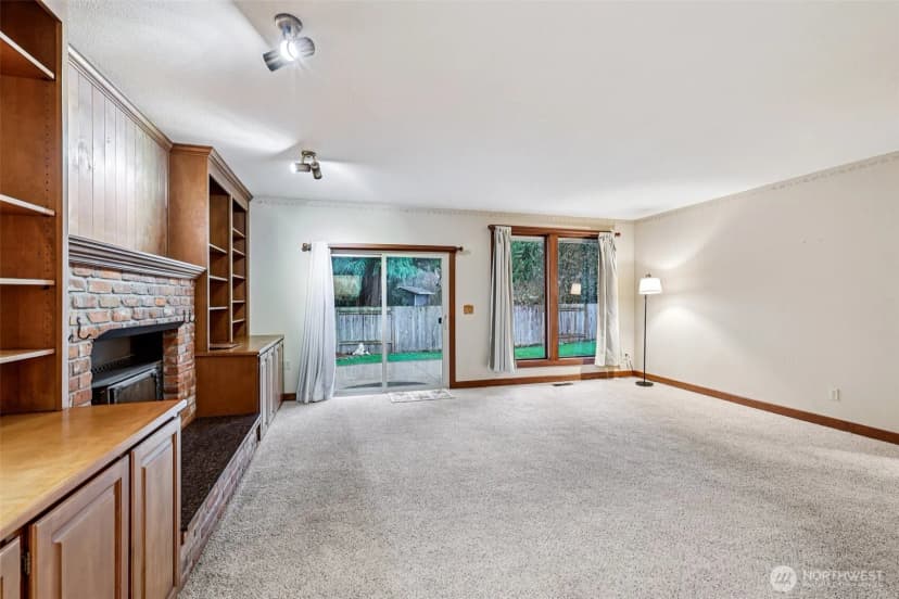 Property photo for 12465 Wedgewood Drive, Burlington photo 15