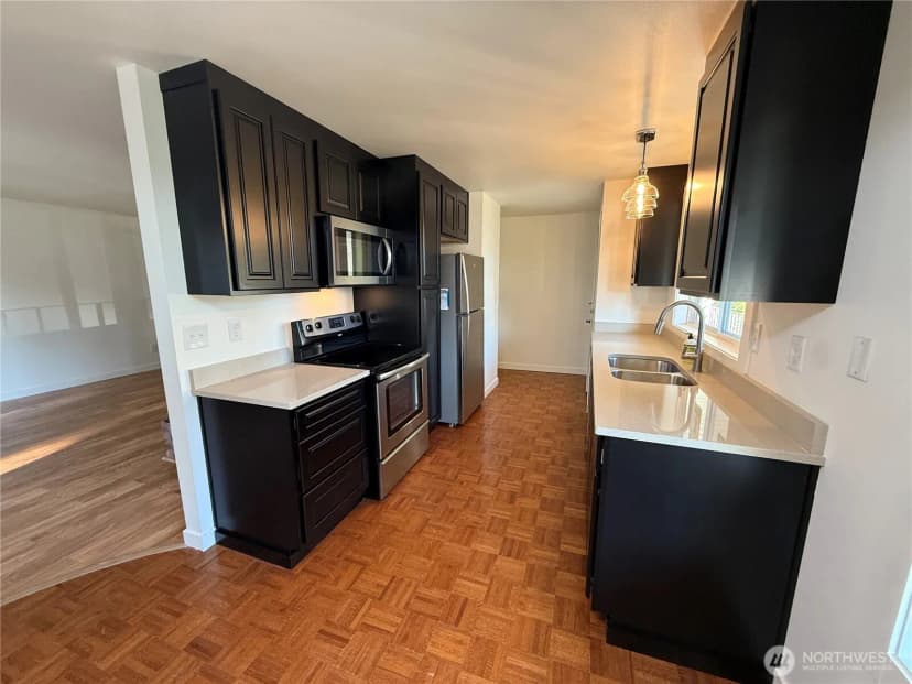 Property photo for 32600 1st Avenue S ##151, Federal Way photo 4