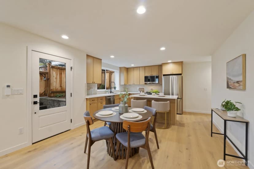 Property photo for 217 Nw 45th Street, Seattle photo 10