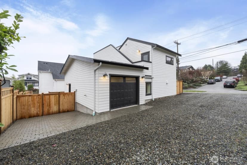 Property photo for 217 Nw 45th Street, Seattle photo 34
