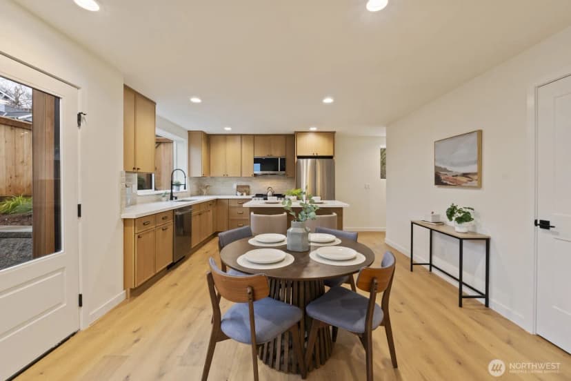 Property photo for 217 Nw 45th Street, Seattle photo 17