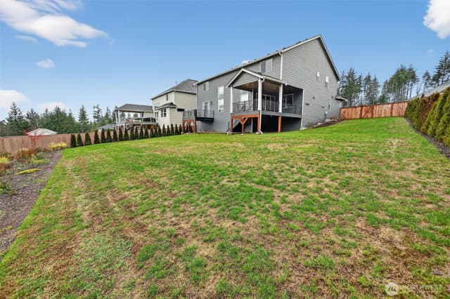 Property photo for 5550 Nw Bonfire Court, Bremerton photo 3