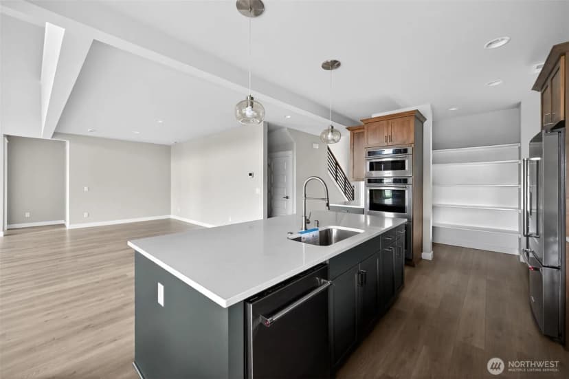 Property photo for 5550 Nw Bonfire Court, Bremerton photo 19